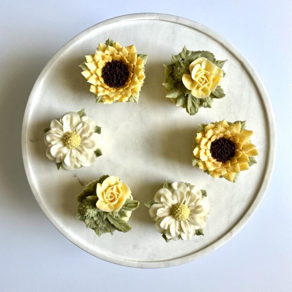 Artisanal Cupcakes from Luxe & Lilac